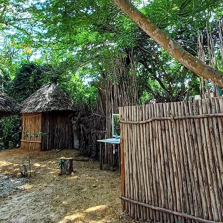 Bamba Kofi Lodge Ватаму Экстерьер фото
