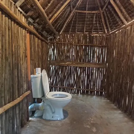 Bamba Kofi Lodge Ватаму Экстерьер фото